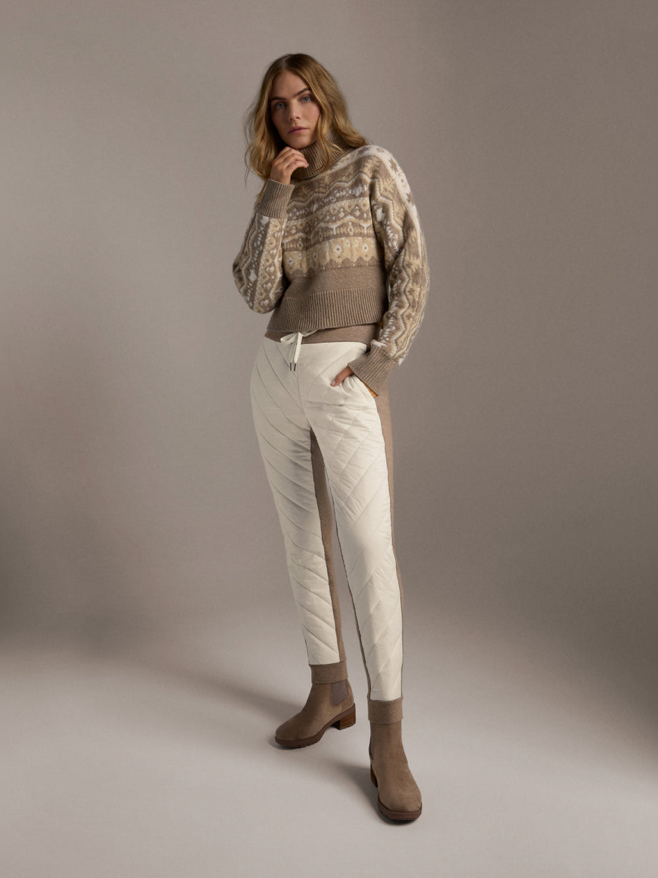 Greyson Clothiers Women's Holiday Look 4 in Frame