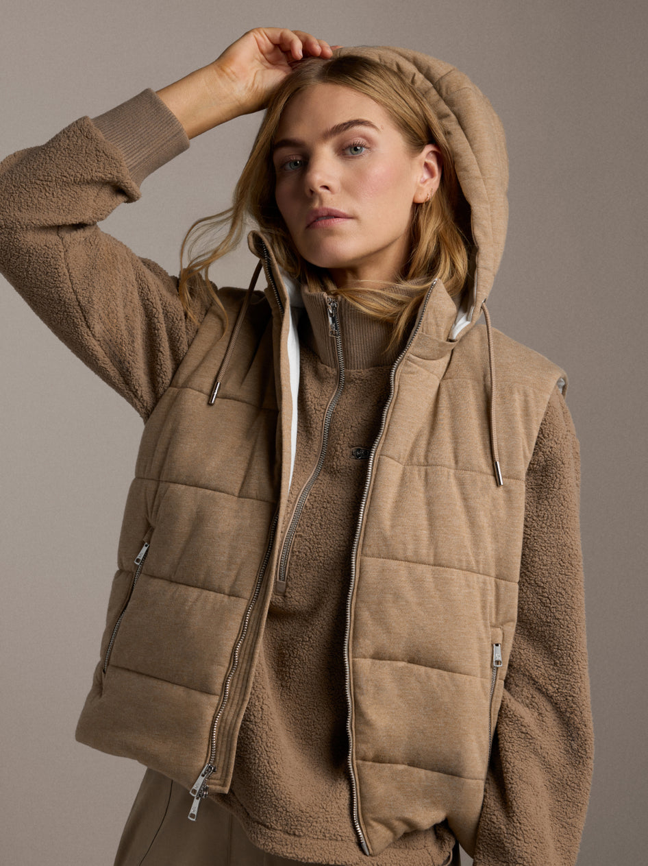 Greyson Clothiers Women's Holiday Look 7 in Frame