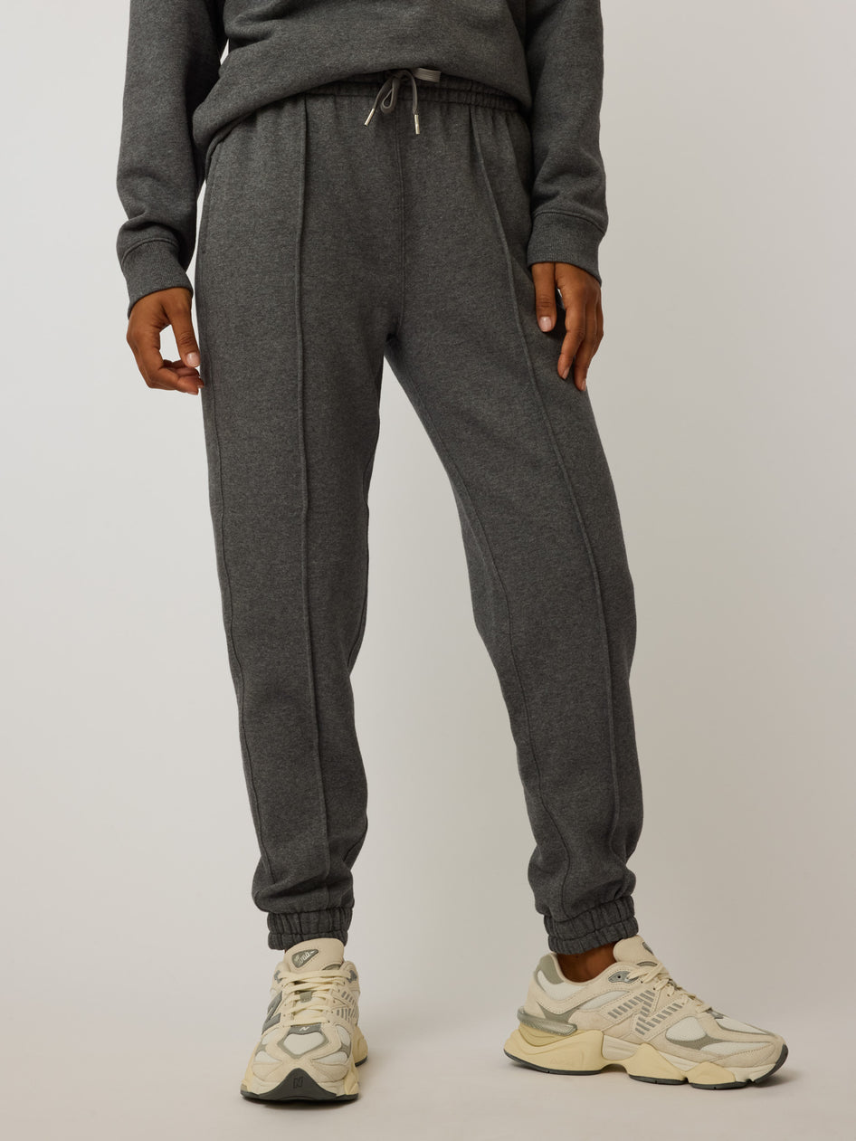 Greyson Clothiers Aspen Melange Jogger in SMOKE HEATHER