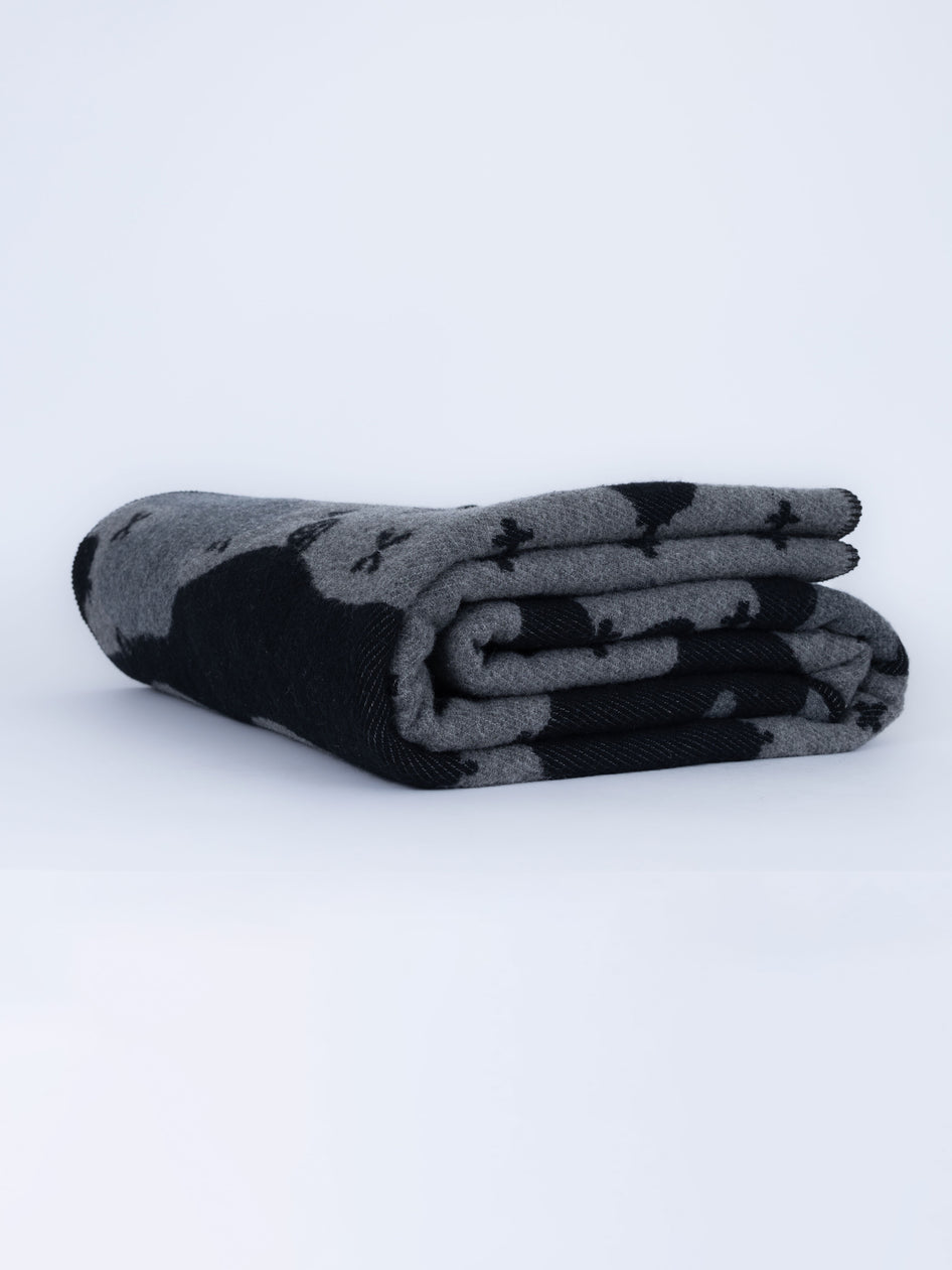 Greyson Clothiers G.O.A.T. Camo Blanket in SHEPHERD